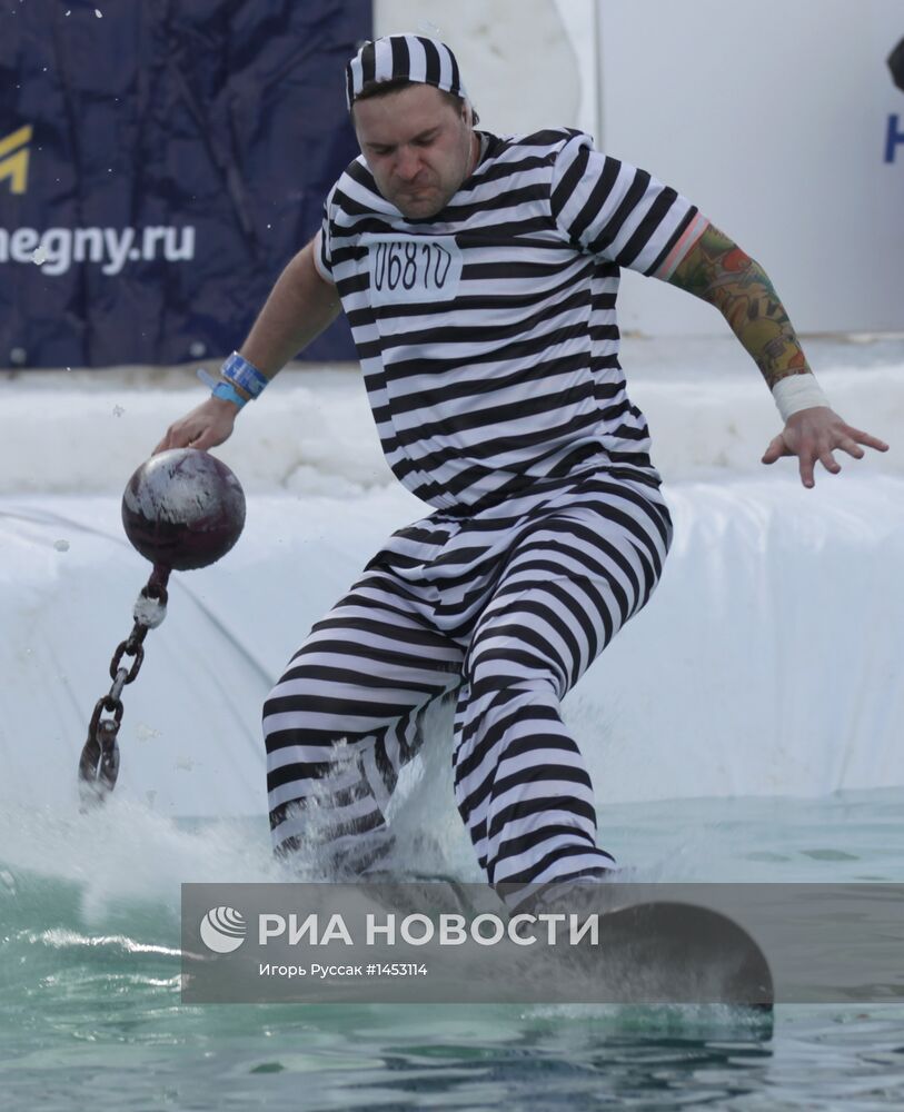 Аква-шоу Red Bull Jump & Freeze
