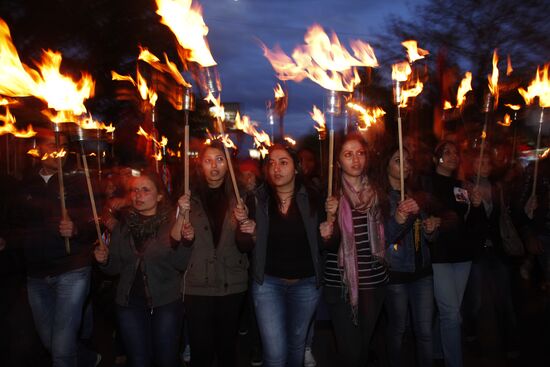 Факельное шествие в память жертв геноцида в Армении