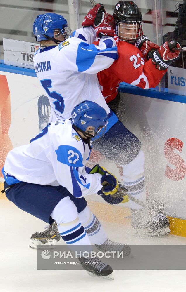Хоккей. Юниорский ЧМ. Матч Канада - Финляндия