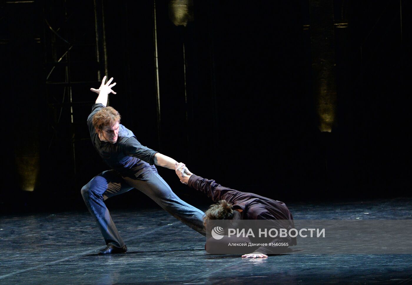 Премьера спектакля "По ту сторону греха"