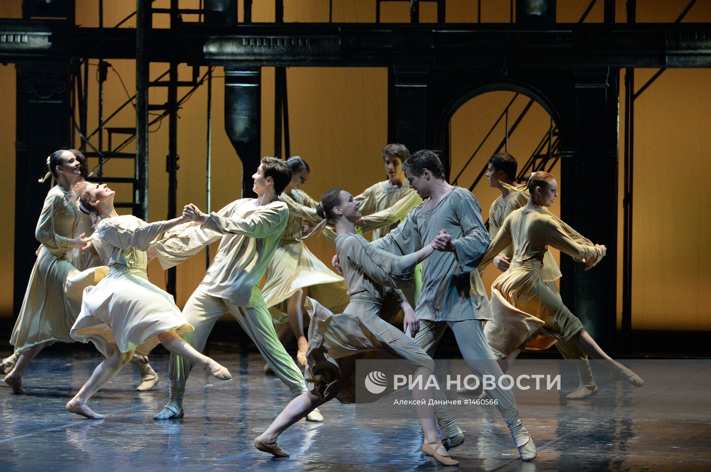 Премьера спектакля "По ту сторону греха"