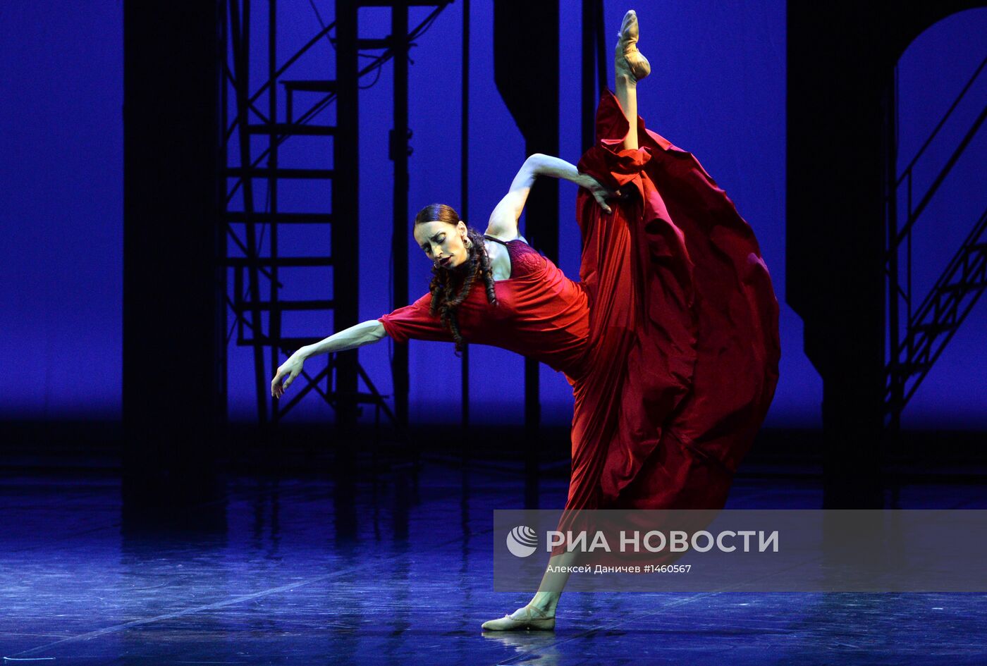 Премьера спектакля "По ту сторону греха"