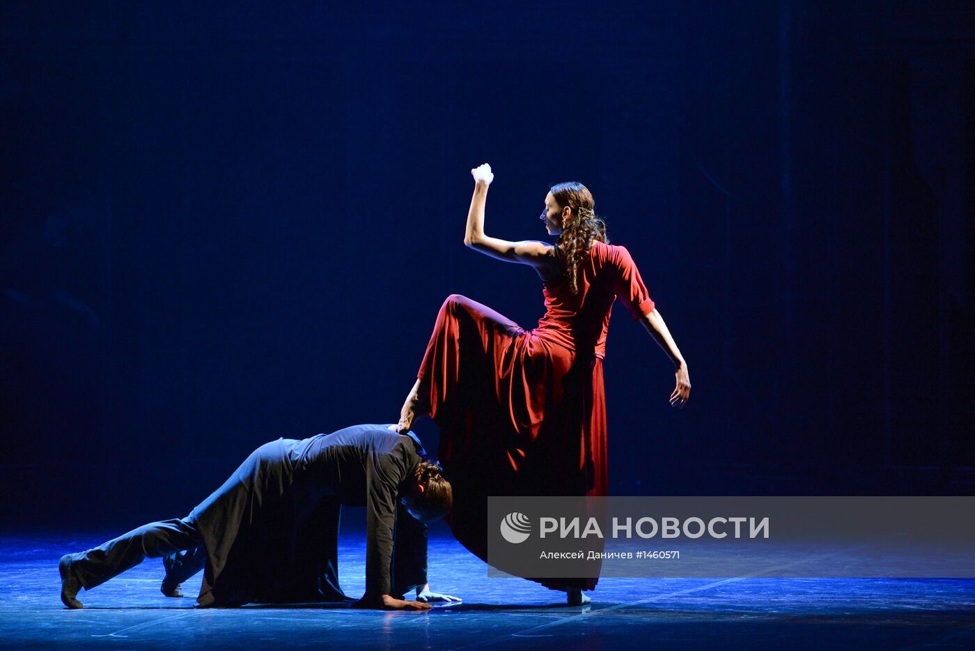 Премьера спектакля "По ту сторону греха"