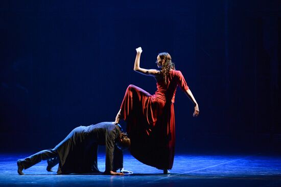 Премьера спектакля "По ту сторону греха"