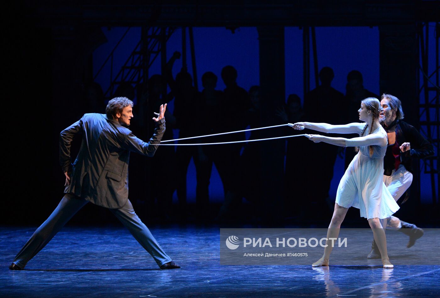 Премьера спектакля "По ту сторону греха"