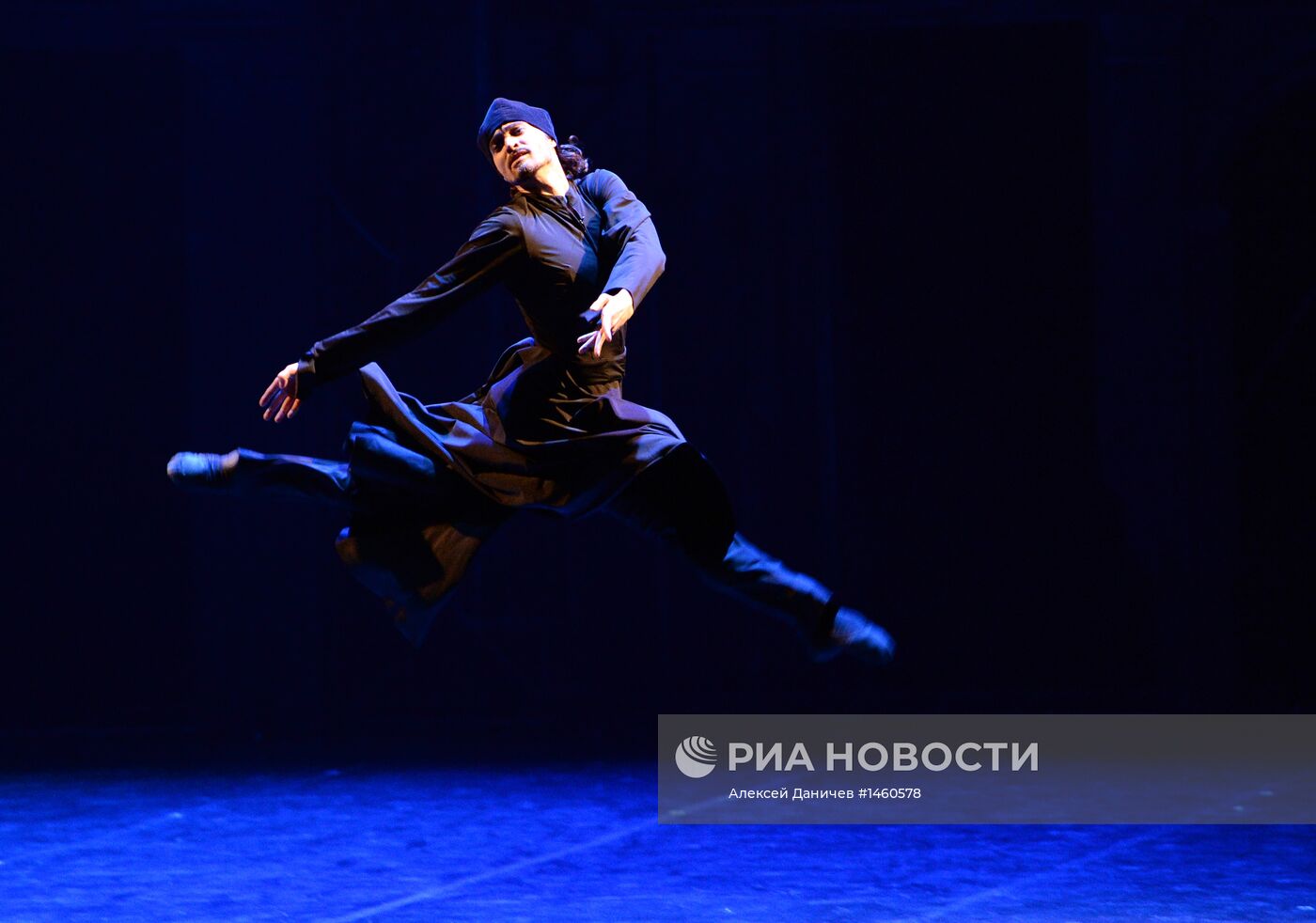 Премьера спектакля "По ту сторону греха"