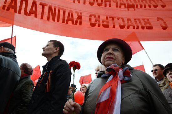 Первомайская демонстрация в Новосибирске