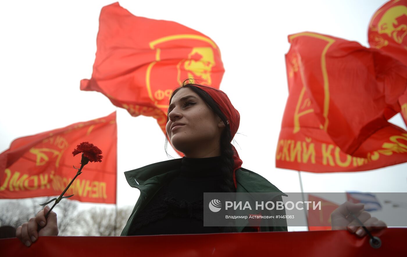 Шествие и митинг КПРФ в Москве