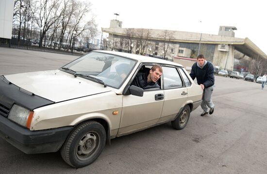 В.Хряпа и С.Моня на съемках сериала "На Гражданке" в Москве