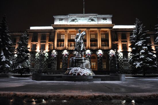 В Екатеринбурге выпал снег