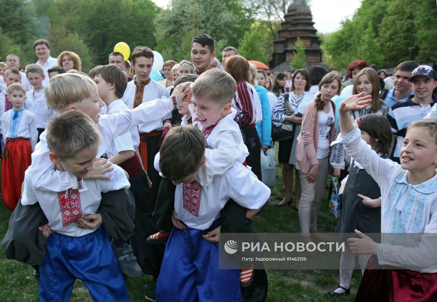 Пасхальные гуляния во Львове