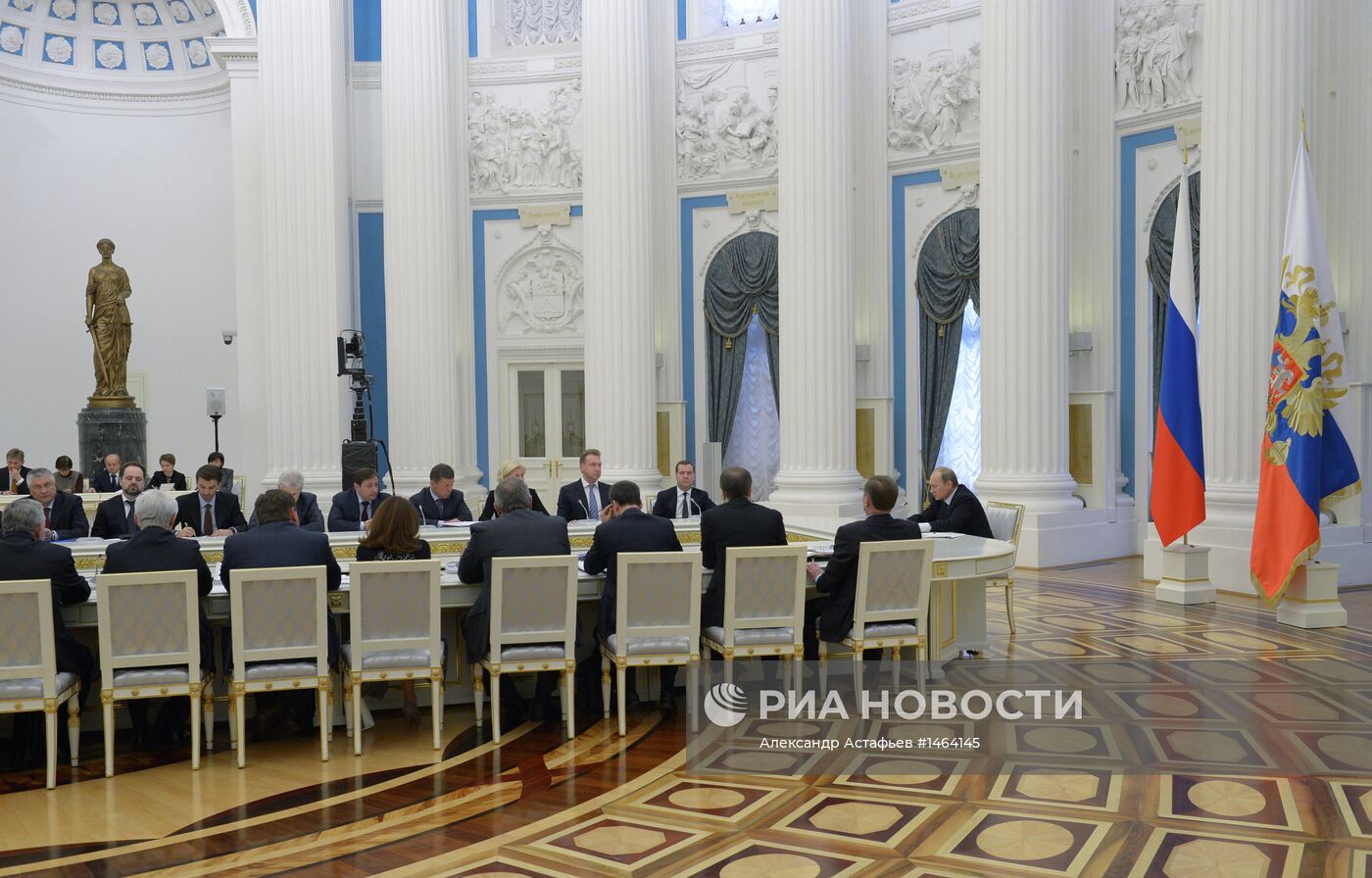 Совещание в Кремле о ходе выполнения указов президента РФ