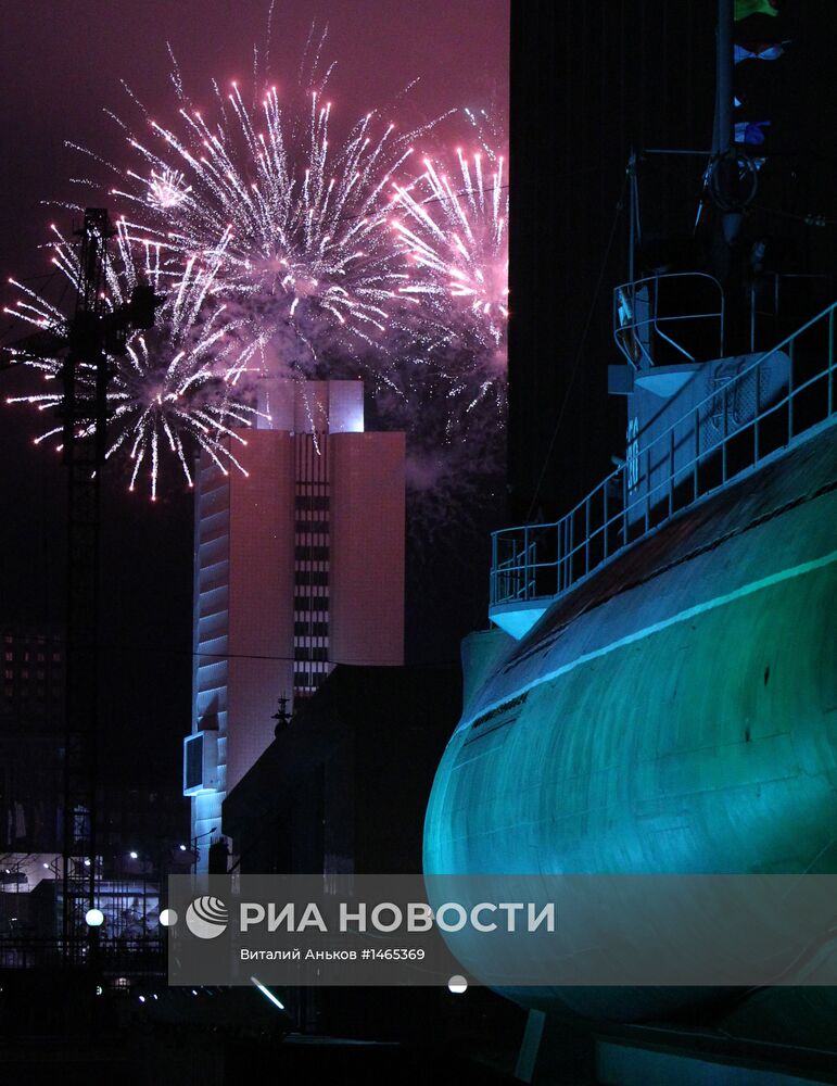 Салют в честь Дня Победы во Владивостоке