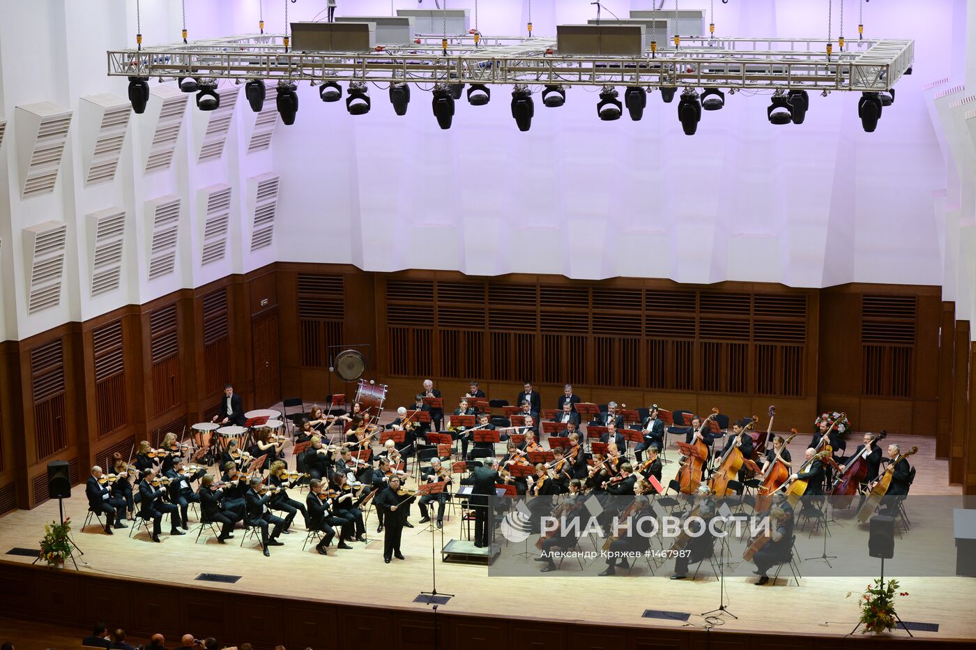 Строители передали музыкантам новый зал новосибирской филармонии