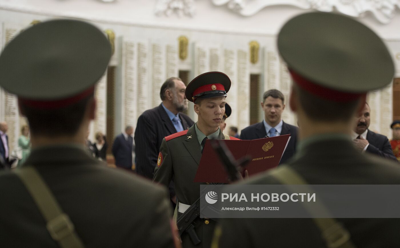 Принятие военной присяги российскими спортсменами