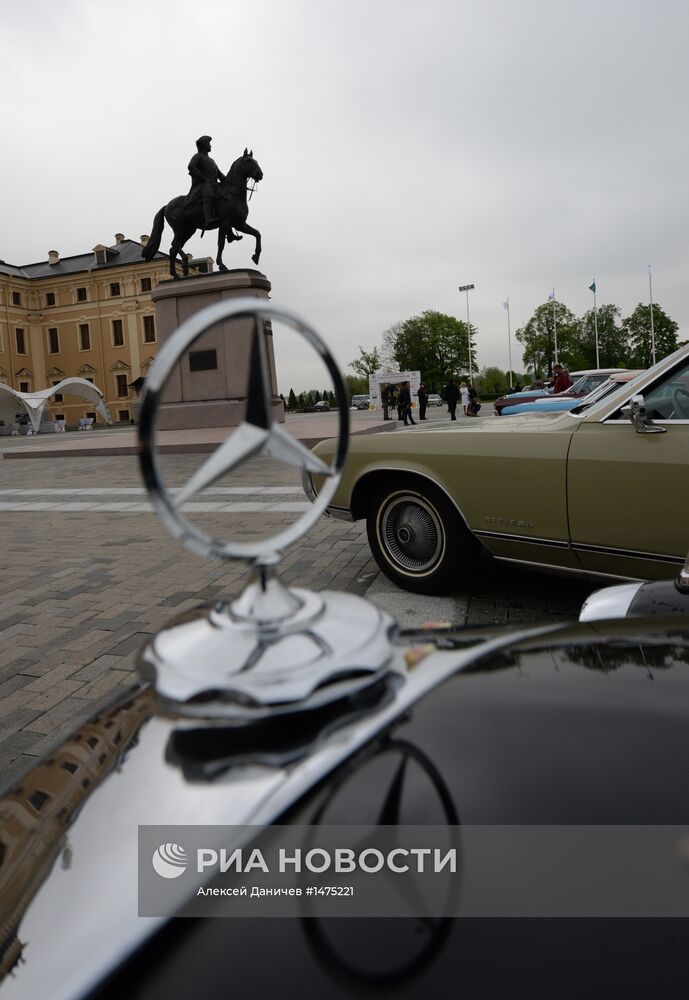 Автомобильная классика в Константиновском дворце