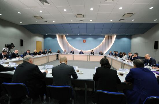 В.Путин провел совещание по вопросам развития кинематографии