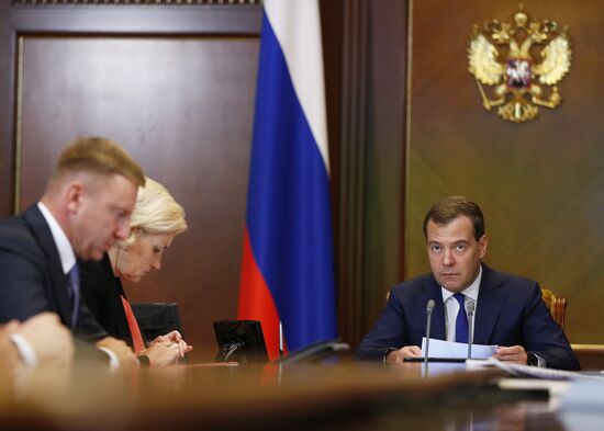 Д.Медведев провел совещание по дошкольному образованию