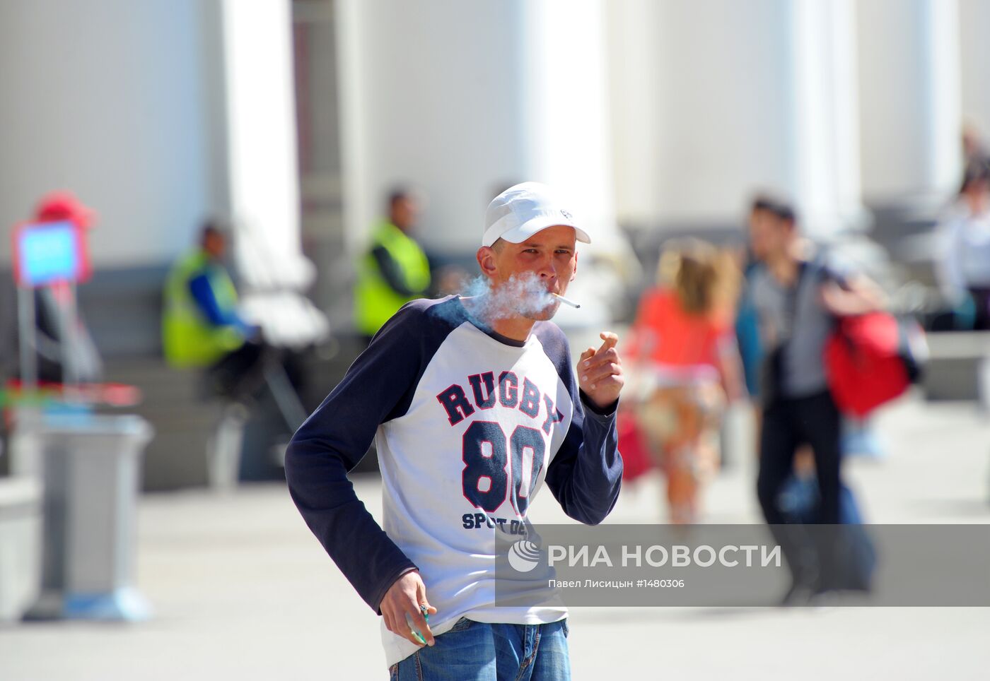 Запрет на курение в общественных местах вводится с 1 июня