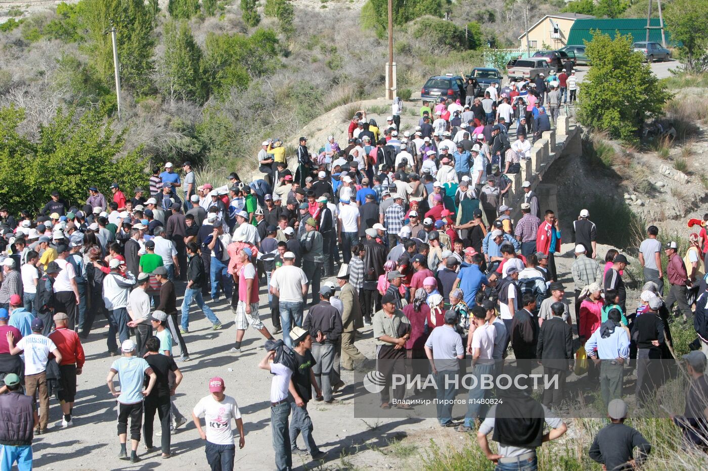 Массовые беспорядки в Киргизии