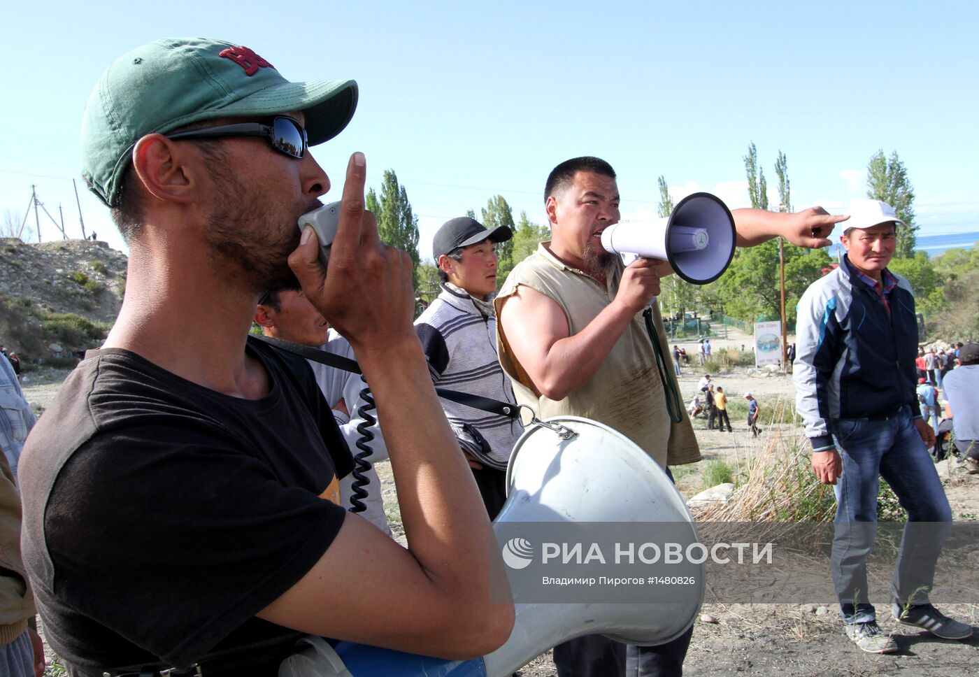 Массовые беспорядки в Киргизии