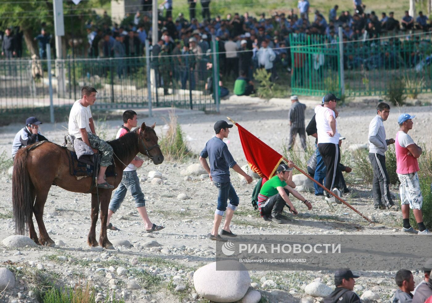 Массовые беспорядки в Киргизии