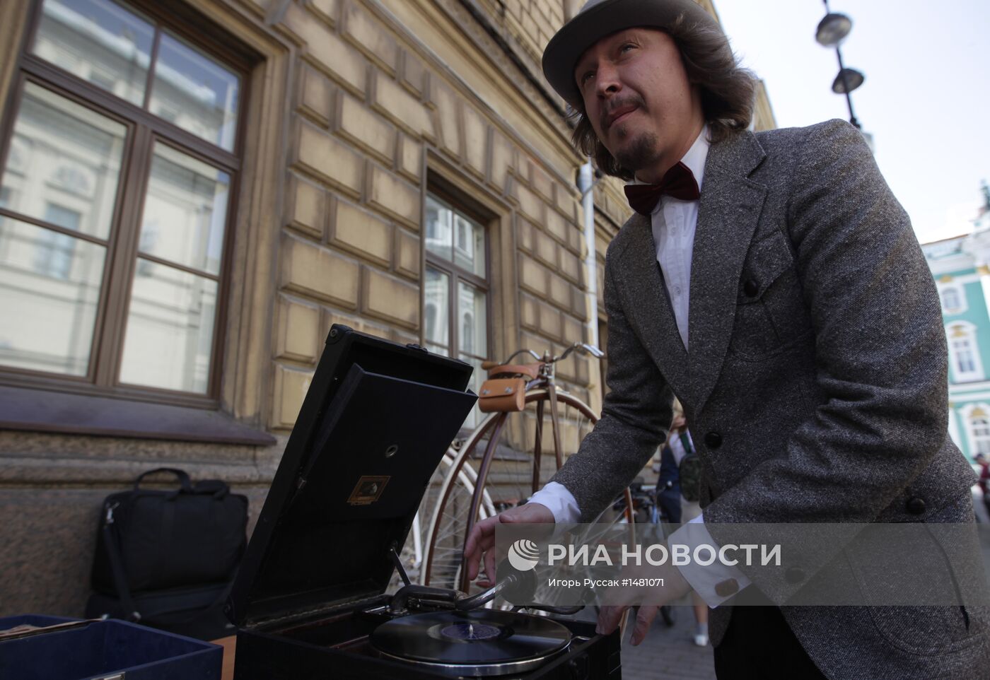 Твидовый велопробег в Санкт-Петербурге