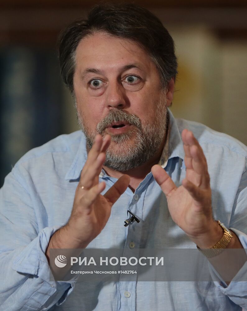 Интервью с режиссером Виталием Манским в Сочи