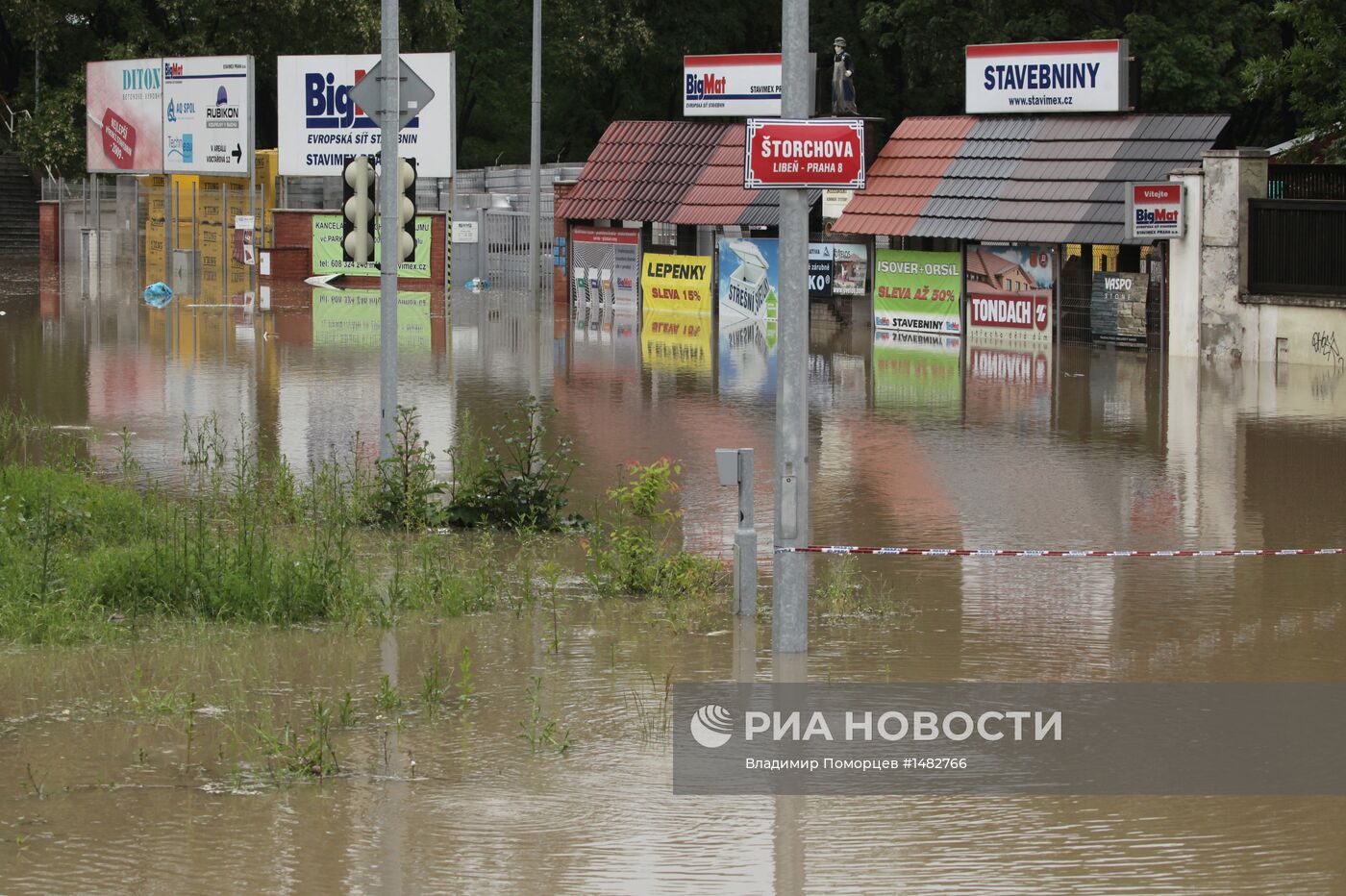 "Большая вода" прошла через Прагу. Наводнение в Чехии
