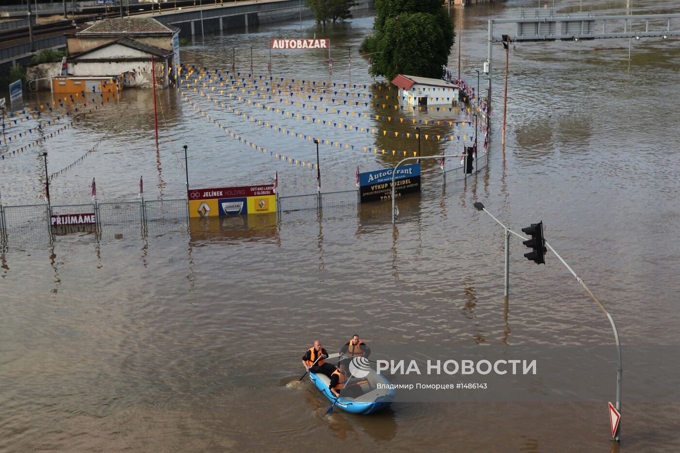 "Большая вода" прошла через Прагу. Наводнение в Чехии