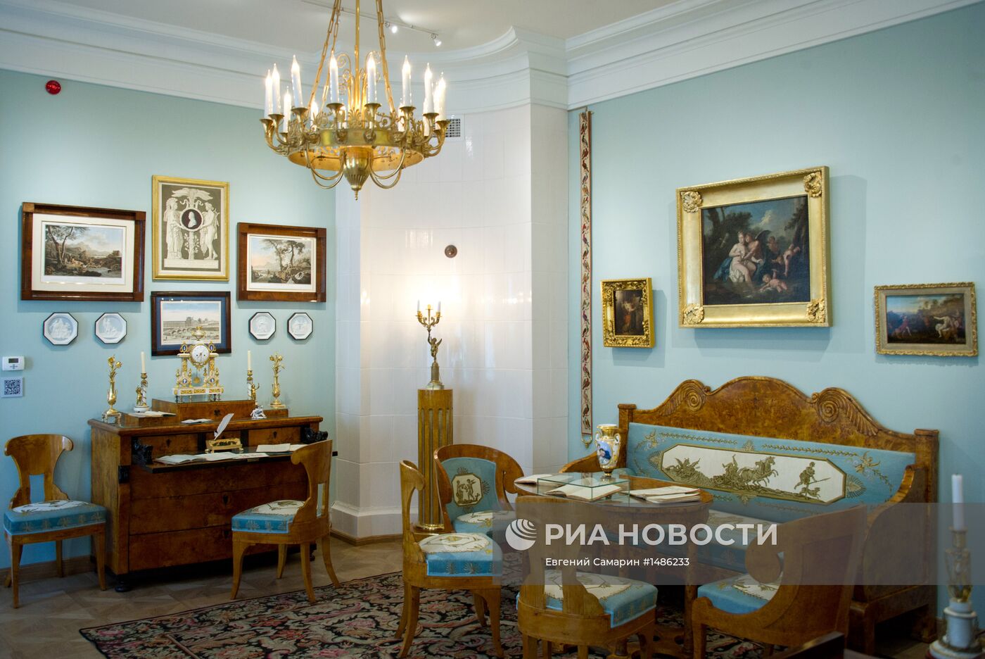 С.Собянин посетил дом-музей В.Л.Пушкина