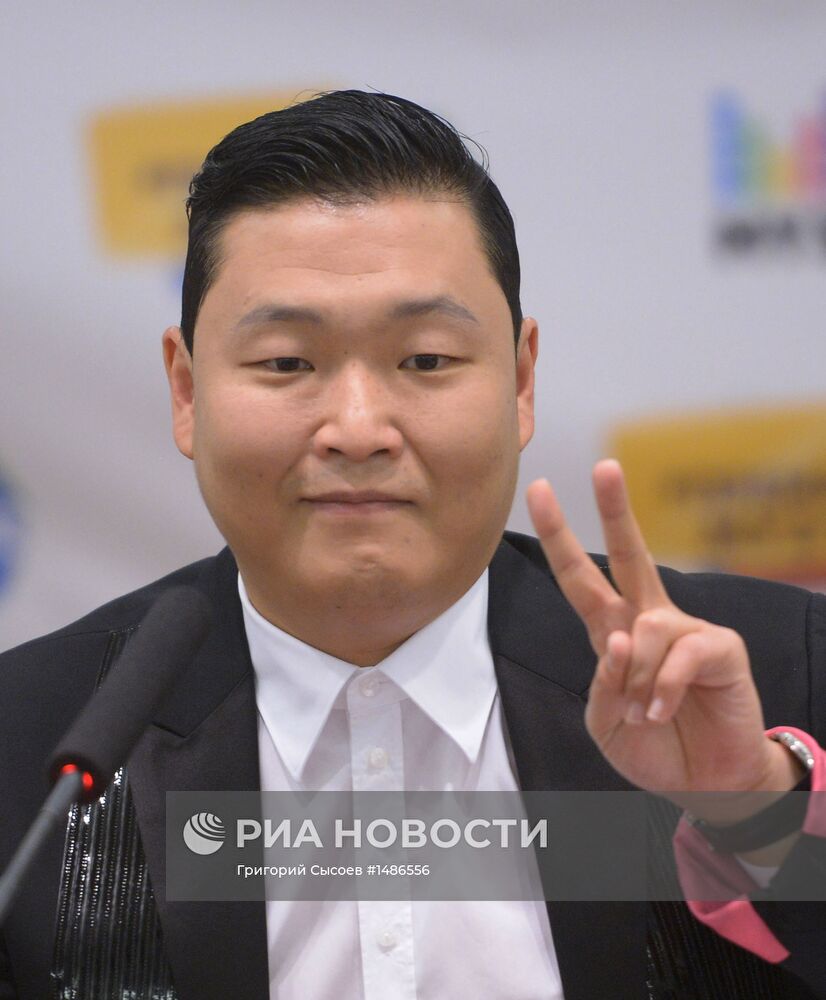 Пресс-конференция певца PSY
