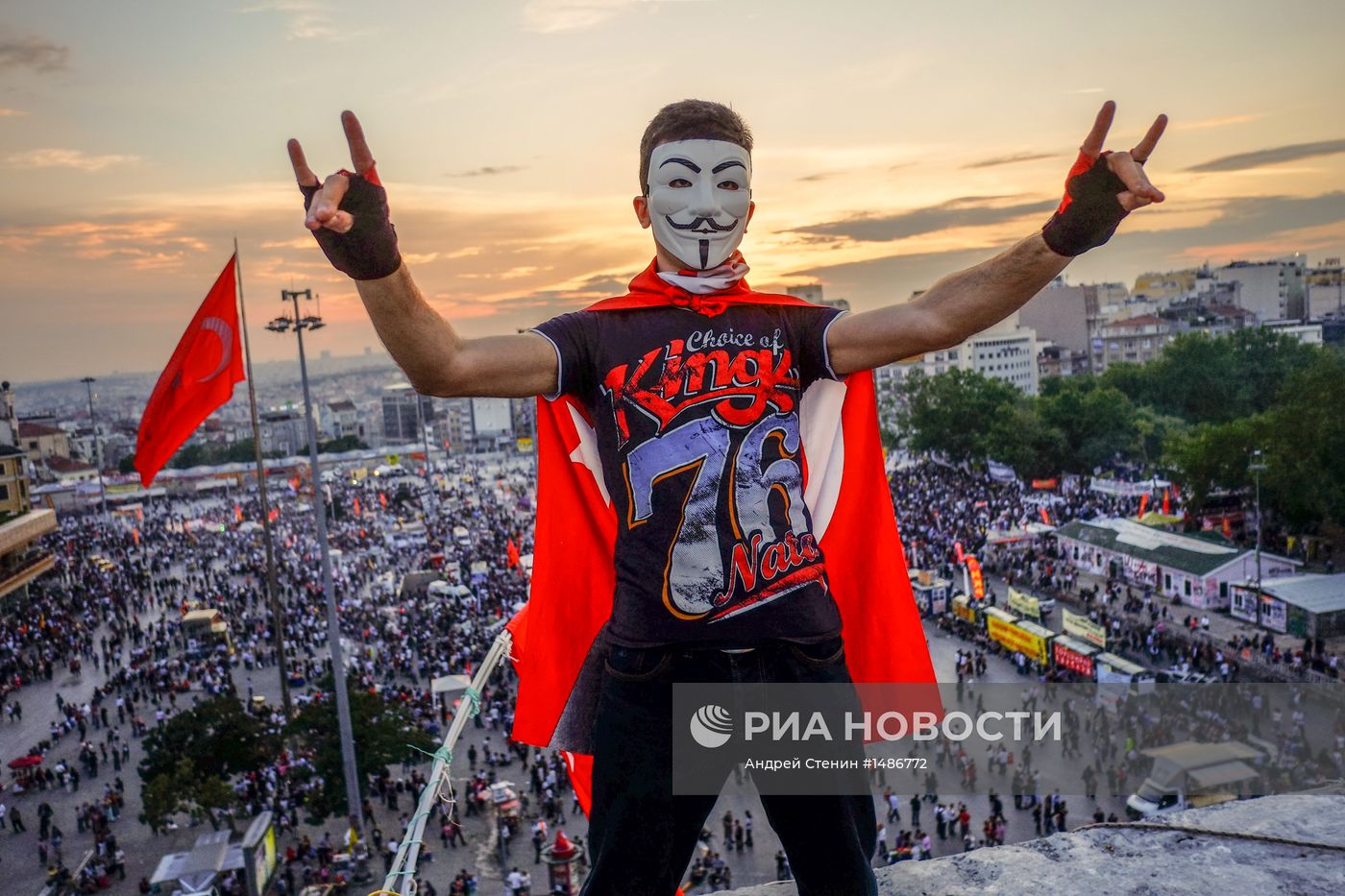Антиправительственные выступления против исламизации Турции