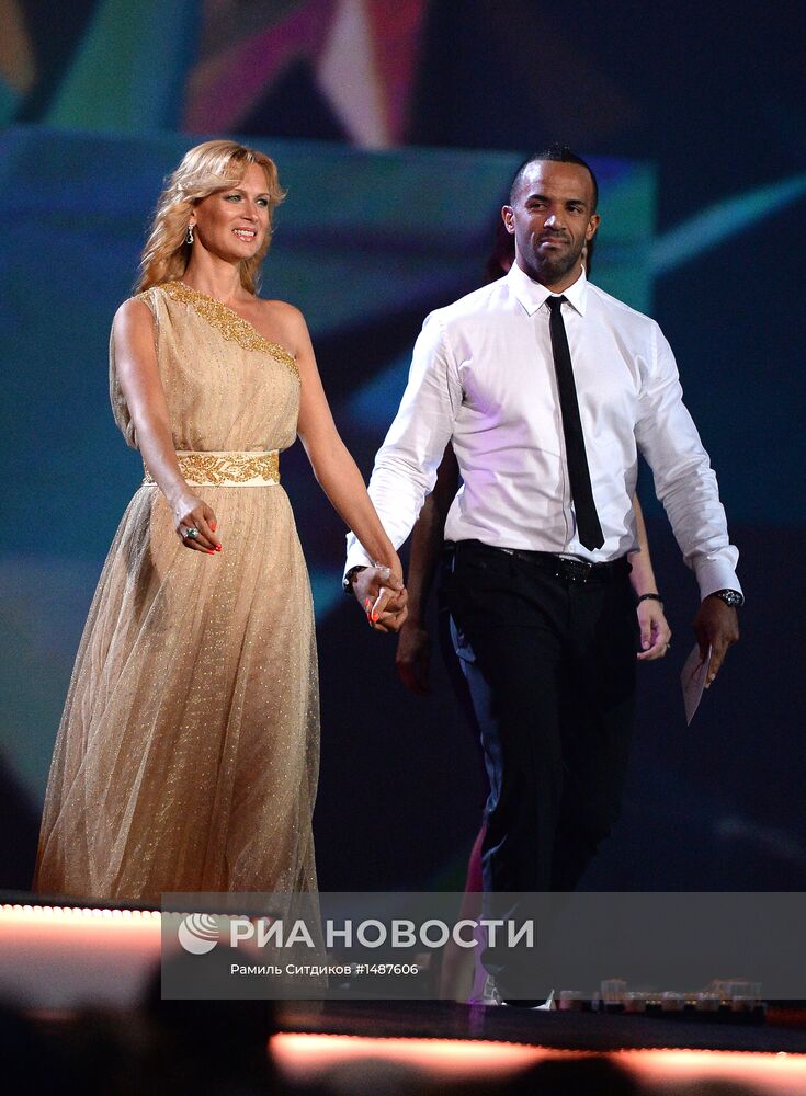 ХI премия в области популярной музыки "МУЗ-ТВ 2013"