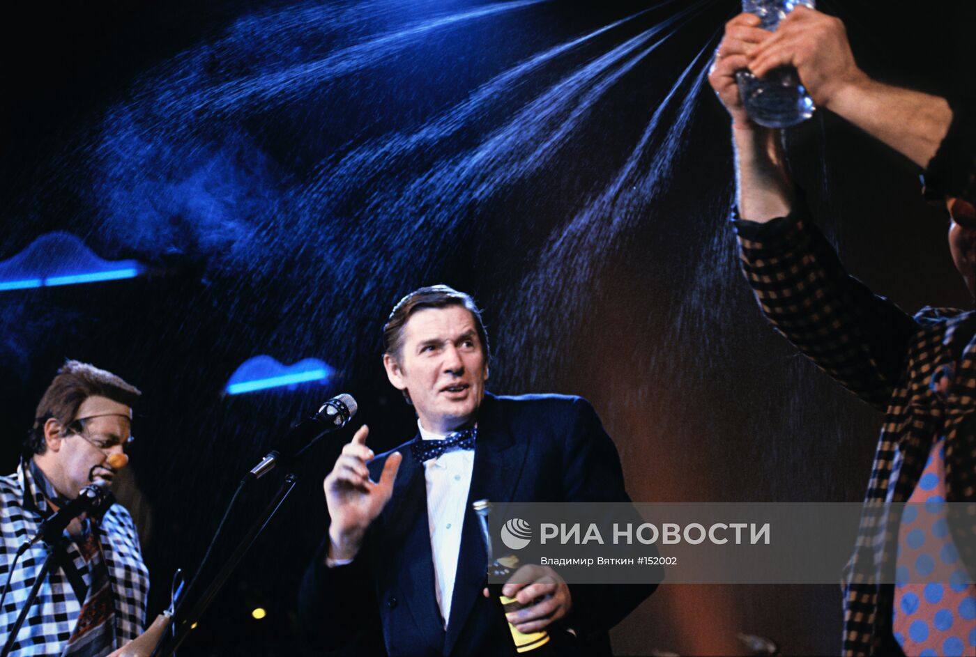 "НИКА" ПРИЗ КИНЕМАТОГРАФ АБДУЛОВ ВРУЧЕНИЕ