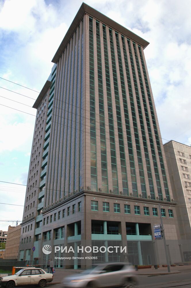 Здание нефтяной компании "ЮКОС"