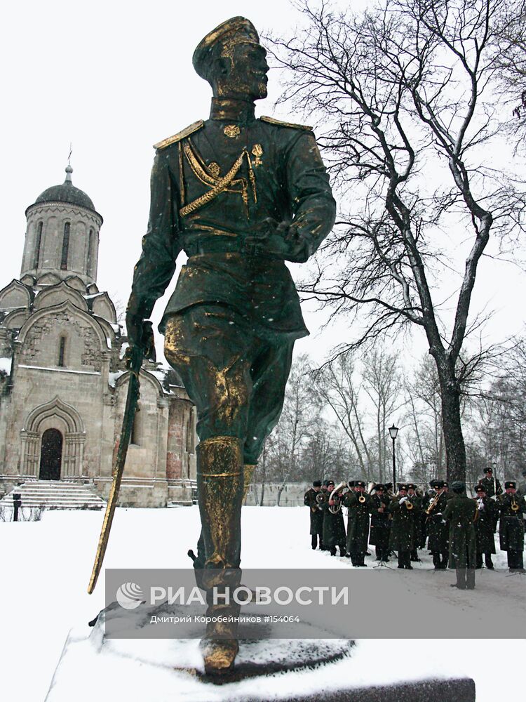 Памятники генералам фото Открытие памятника генералу С. Маркову РИА Новости Медиабанк