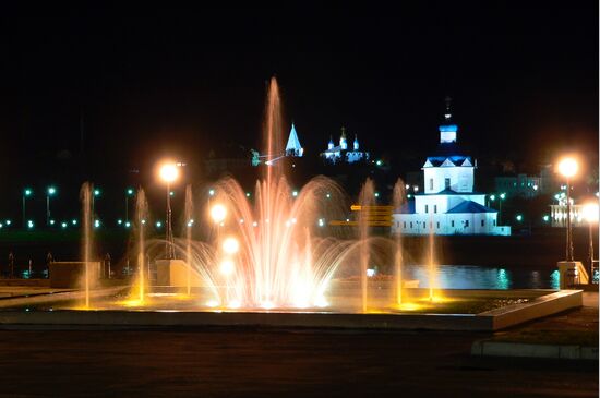 Ночной вид города Чебоксары