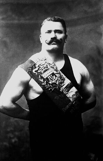 Русский богатырь Иван Поддубный