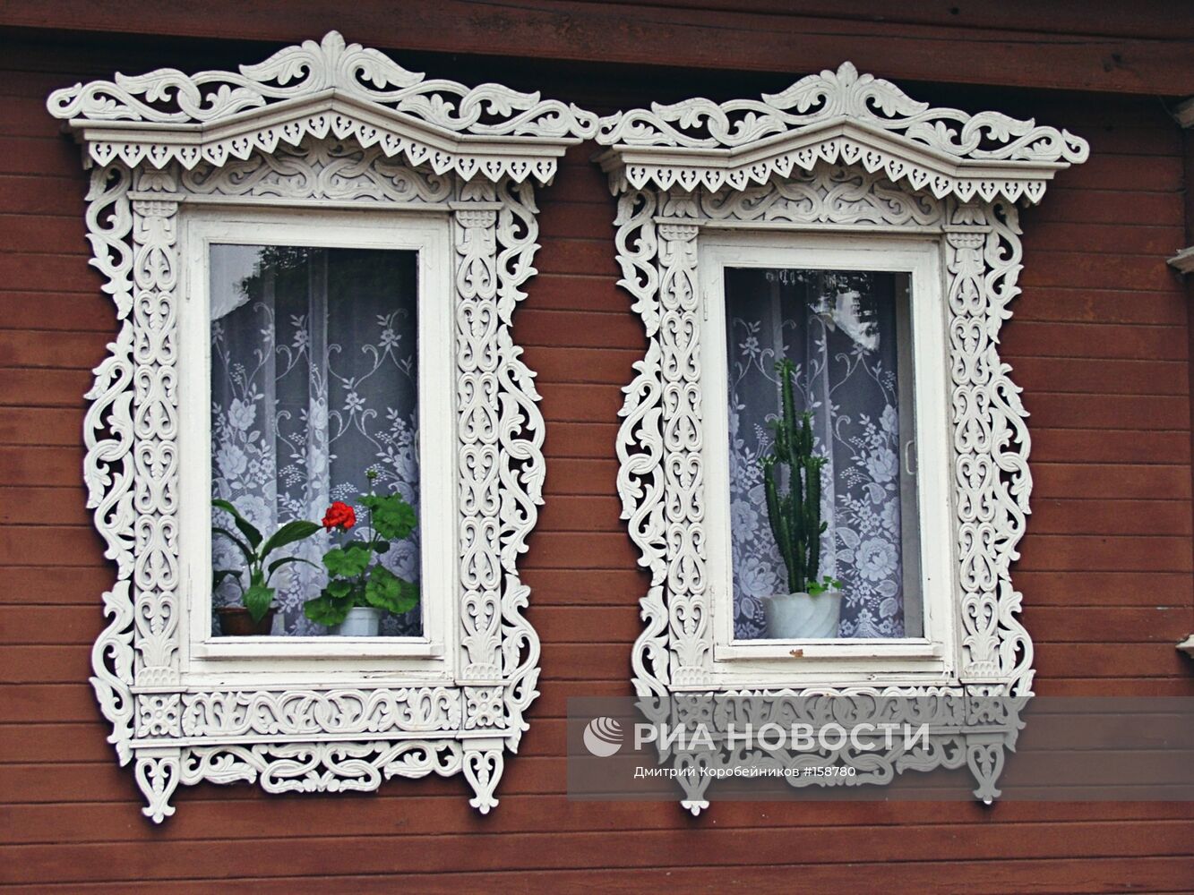 Окна деревянного дома