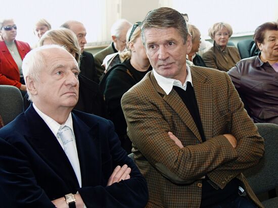 Марк Захаров, Александр Абдулов