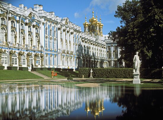 Фасад Екатерининского дворца в городе Пушкин