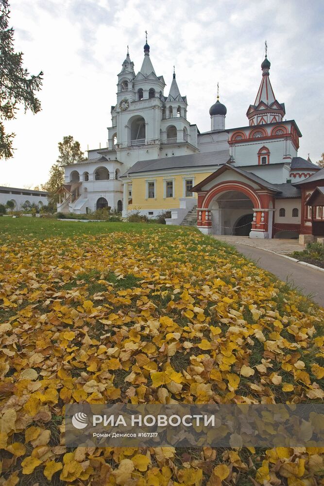 ГЛАВНЫЙ СОБОР САВВИНО СТОРОЖЕВСКОГО МОНАСТЫРЯ