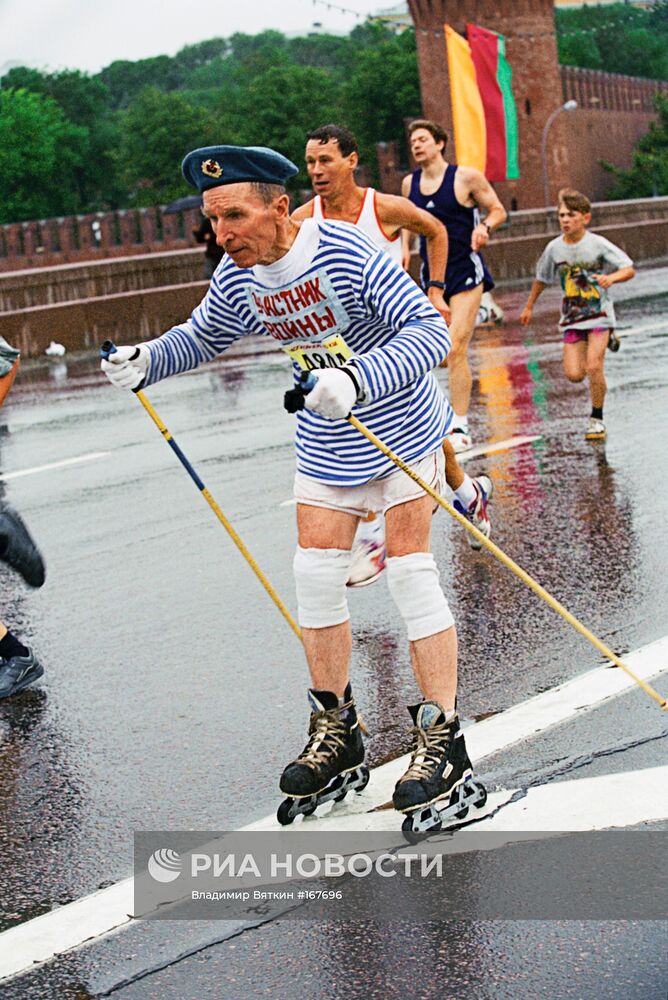 МОСКВА МАРАФОН МИРА УЧАСТНИКИ БЕГ