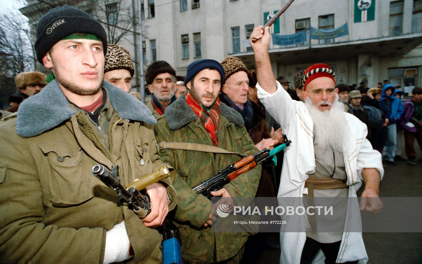 ЧЕЧНЯ ГРОЗНЫЙ БОЕВИКИ 