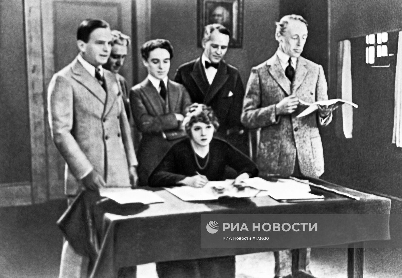 ЧАПЛИН ФЕРБЕНКС ПИКФОРД ГРИФФИТ США 