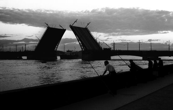 ЛЕНИНГРАД БЕЛЫЕ НОЧИ 