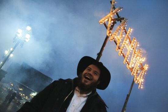 Торжества в честь еврейского праздника Ханука 