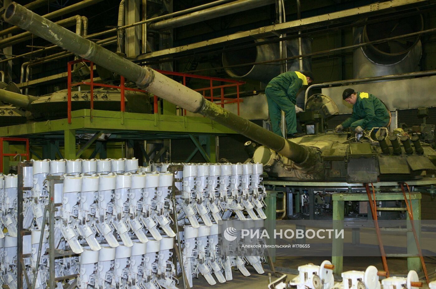 Сборочное производство танков Т-80