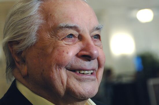 Юрий Любимов